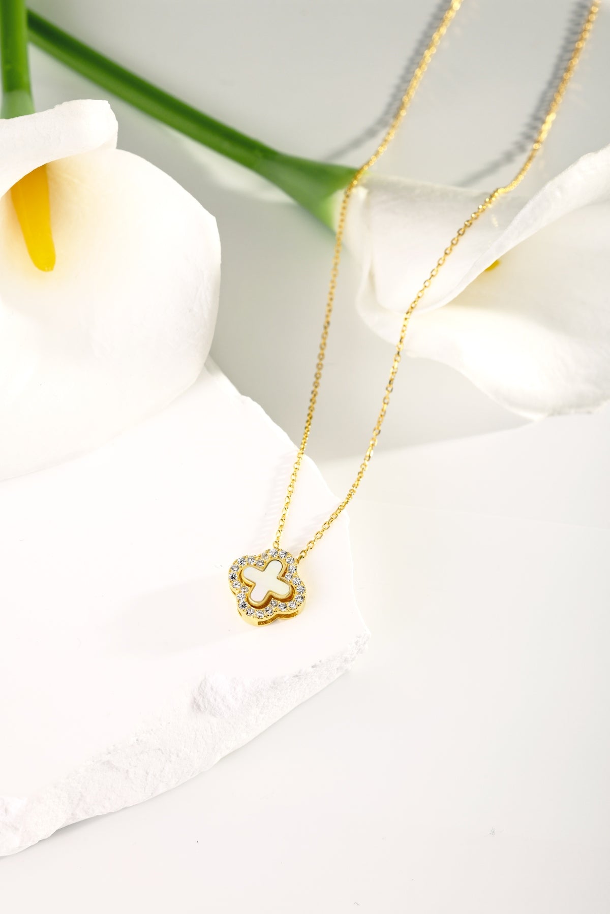 "VersaBloom" Reversible Clover Necklace Two Looks. One Symbol. Infinite Style.
