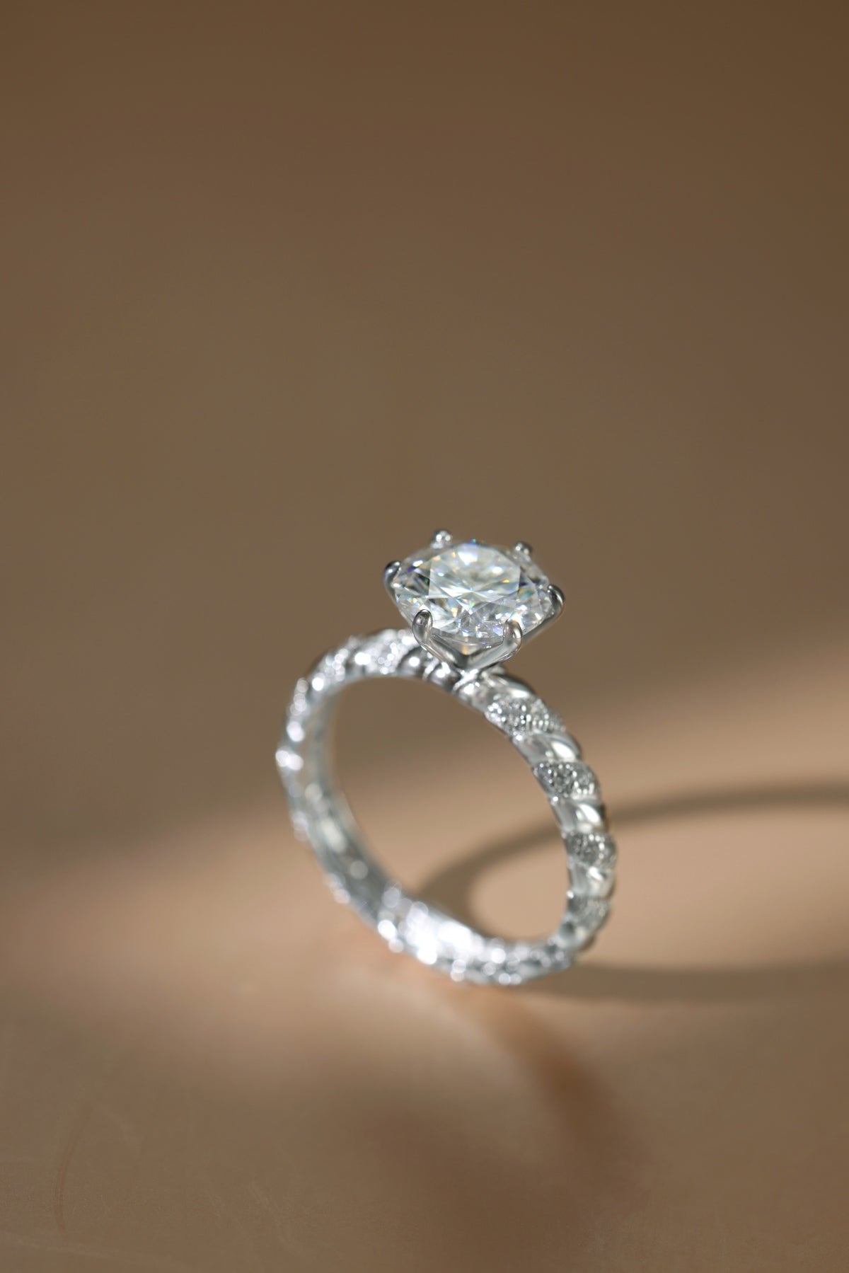 Audrey Luxe – The 2-Carat Moissanite Solitaire Ring in Rhodium-Plated Silver
