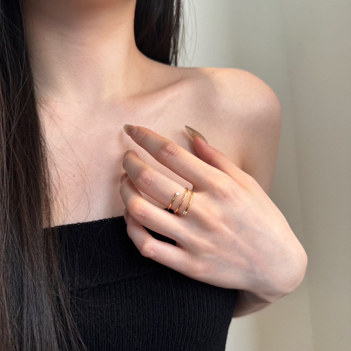 "Twist Glow" Open Ring A Whisper of Gold. A Spark of Light.