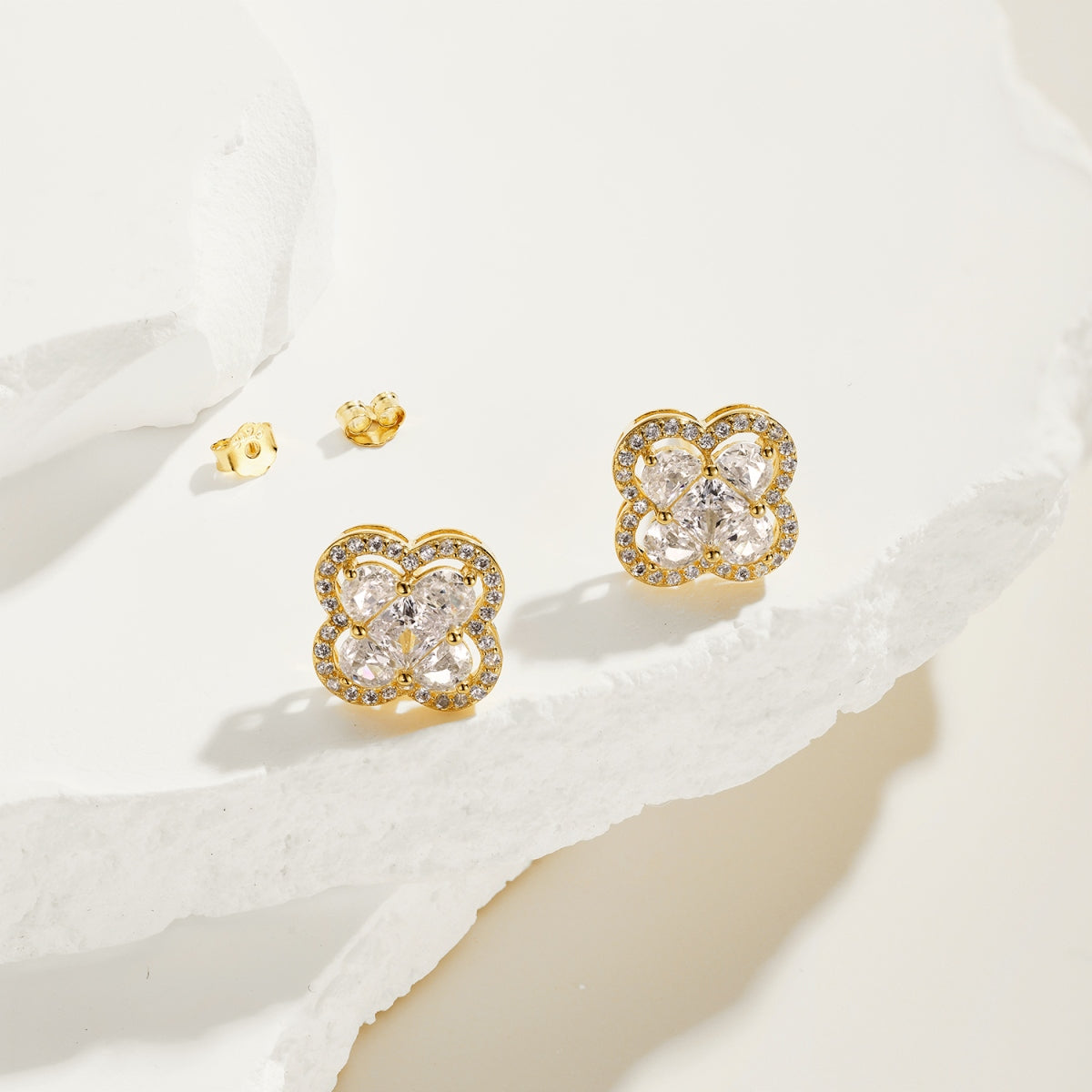 "LumiClover" Stud Earrings Timeless Brilliance. Everyday Bloom.