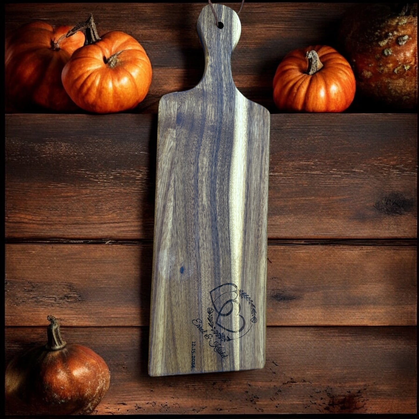 🪵 “The Heritage Board” – Custom Acacia Charcuterie & Chopping Board