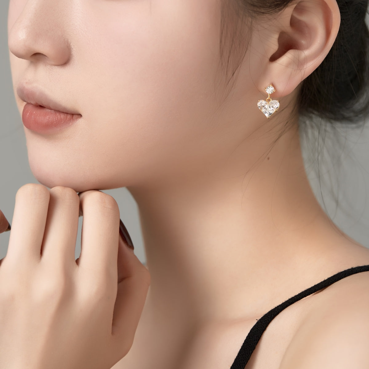 "Lovelure" Dangle Earrings Where Romance Falls into Place.