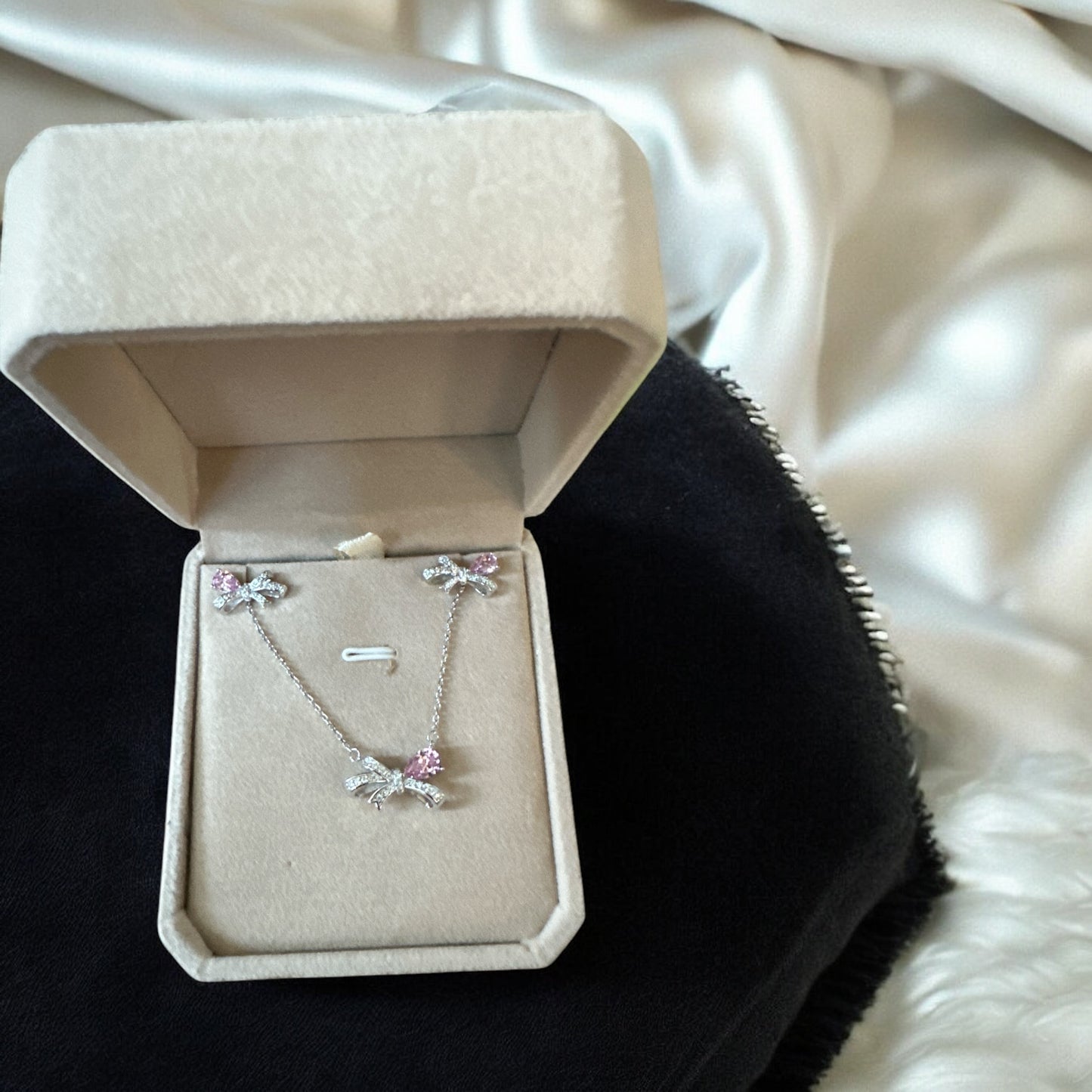 Elegant Pink & White Ribbon Necklace