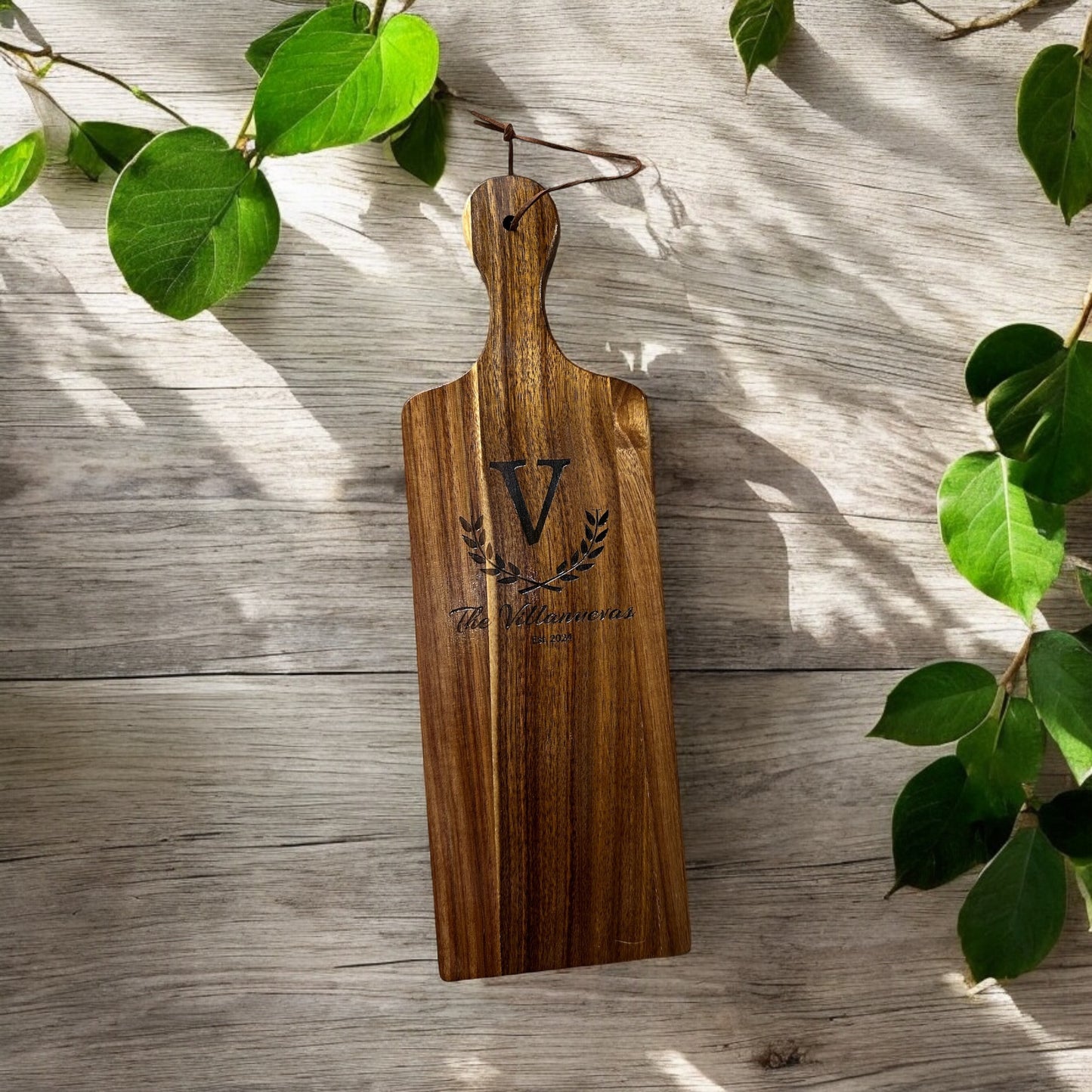 🪵 “The Heritage Board” – Custom Acacia Charcuterie & Chopping Board