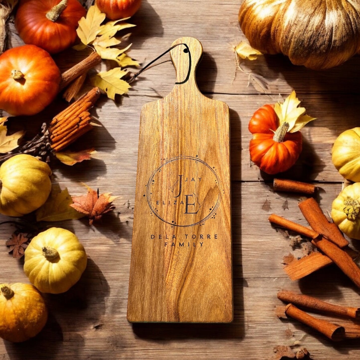 🪵 “The Heritage Board” – Custom Acacia Charcuterie & Chopping Board