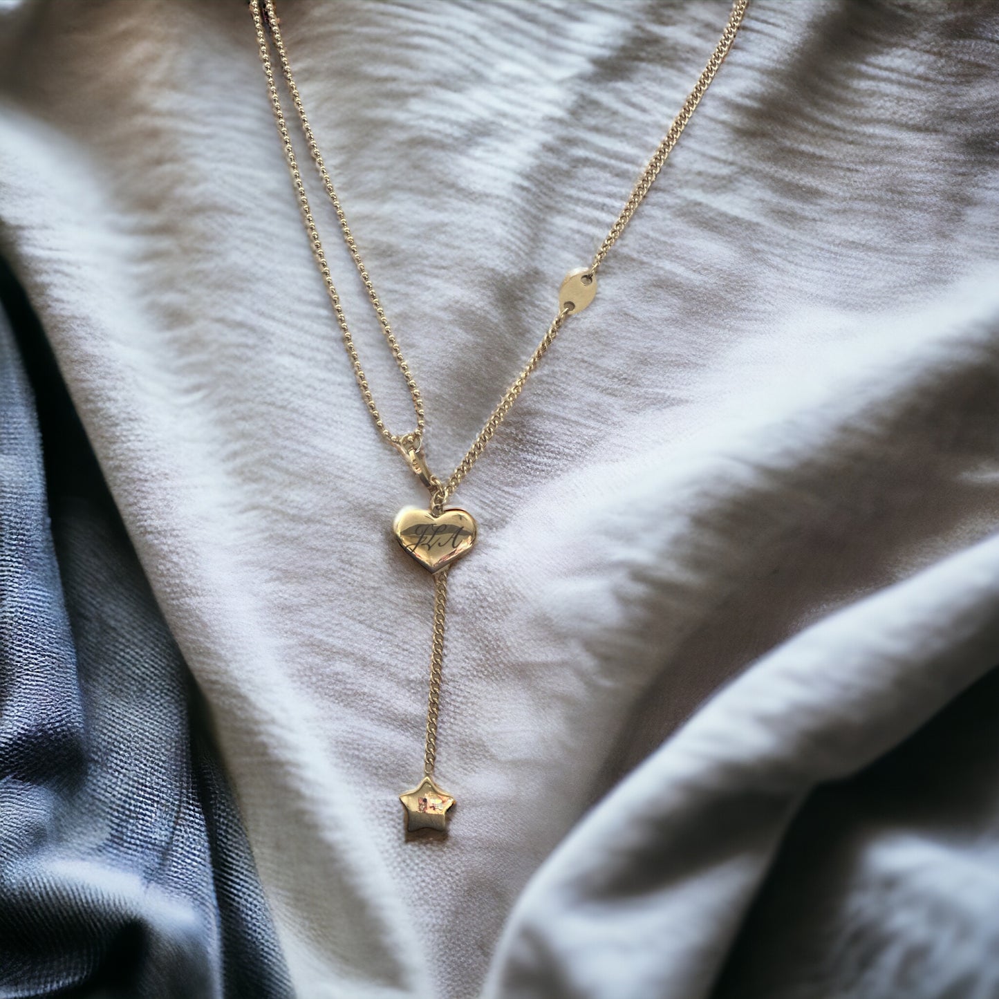 heart and star choker necklace