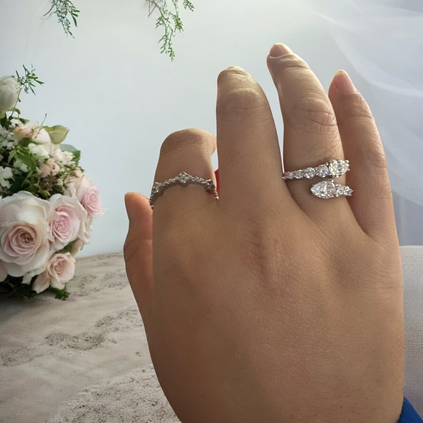 "Avi Luxxe Serpenté" Ring Power in Motion. Elegance in Form.