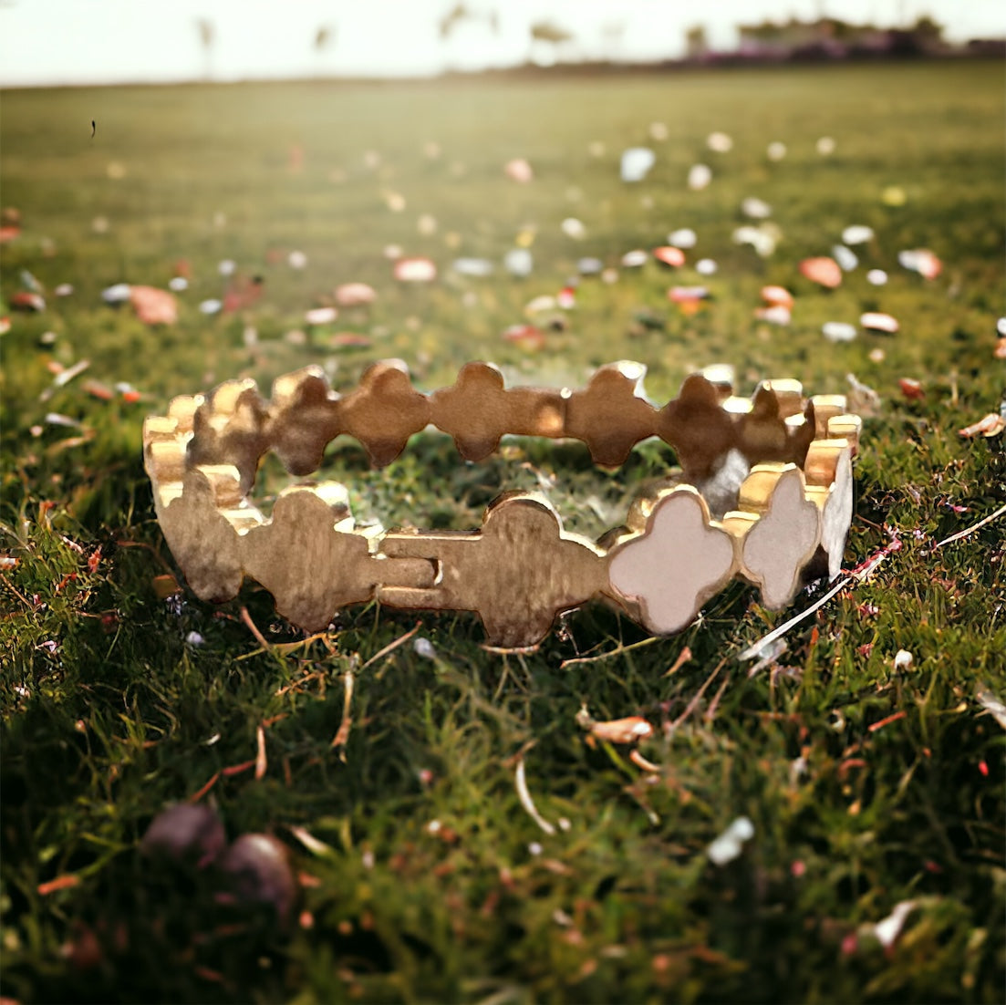 CLOVER BANGLES