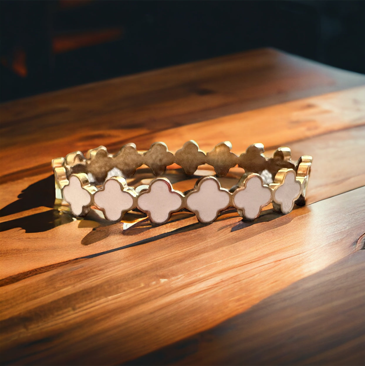 CLOVER BANGLES