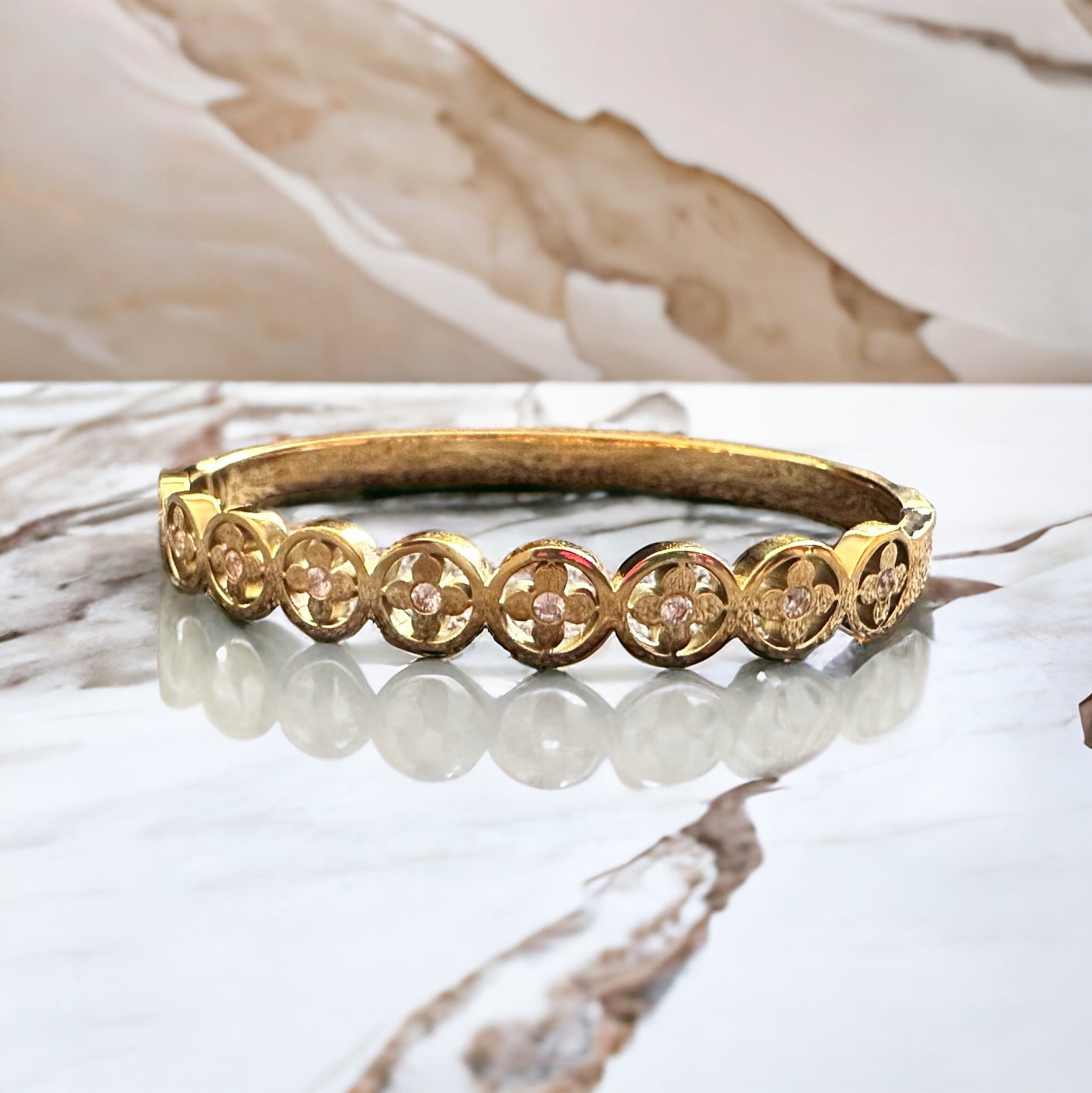 CLOVER BANGLES