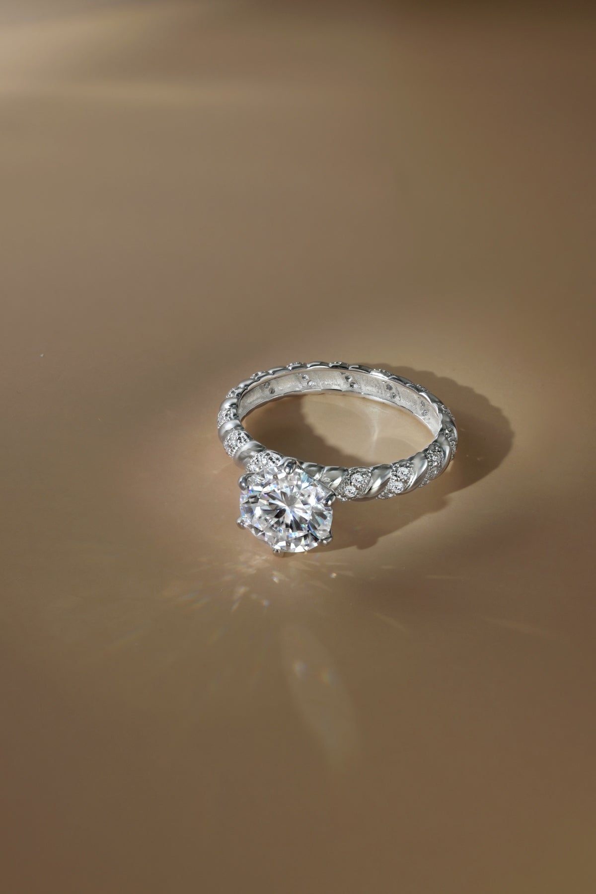 Audrey Luxe – The 2-Carat Moissanite Solitaire Ring in Rhodium-Plated Silver