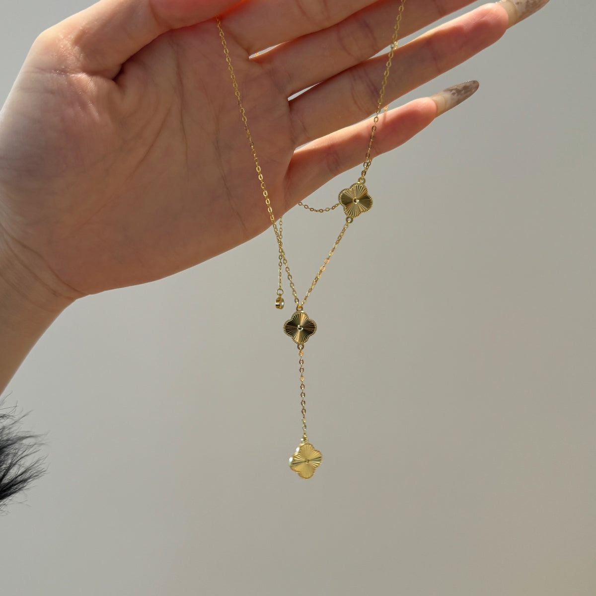 Solene Y-Clover Necklace 925 Sterling Silver | 18K Gold Plating | Matte Clover Finish