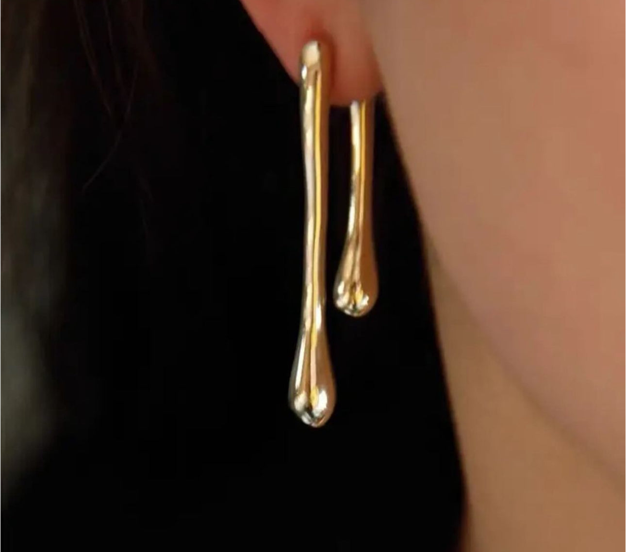 teardrop earrings