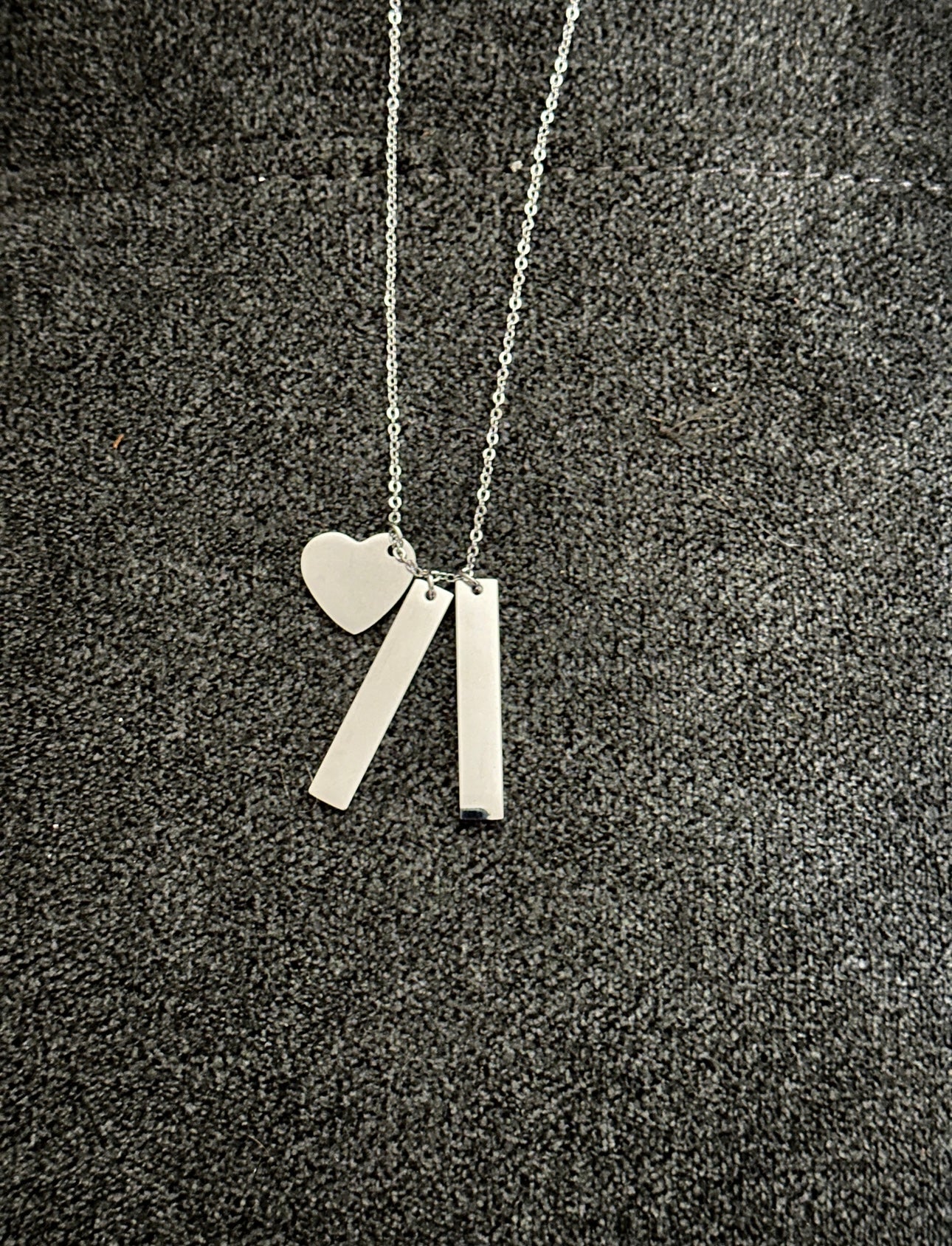 2 bars 1 heart necklace